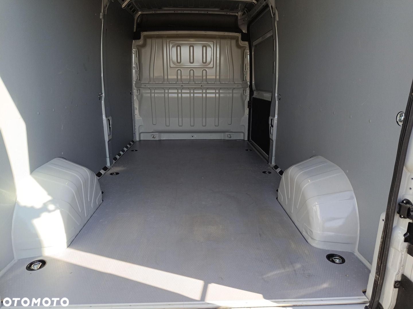 Toyota PROACE MAX - 13