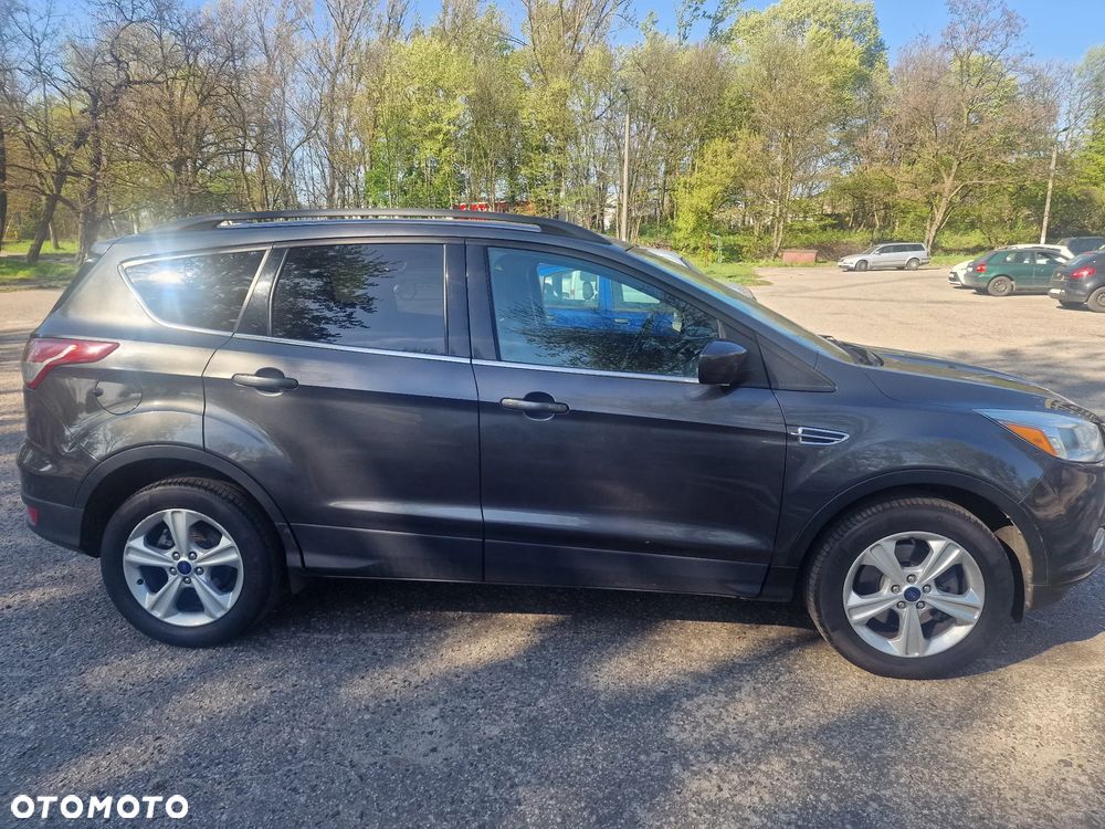 Ford Escape 1.6 EcoBoost AWD SE - 2