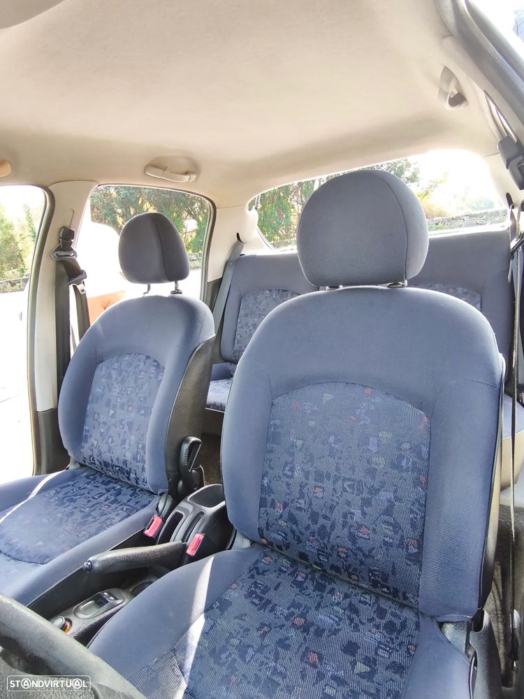 Peugeot 206 1.1 XR Présence - 15