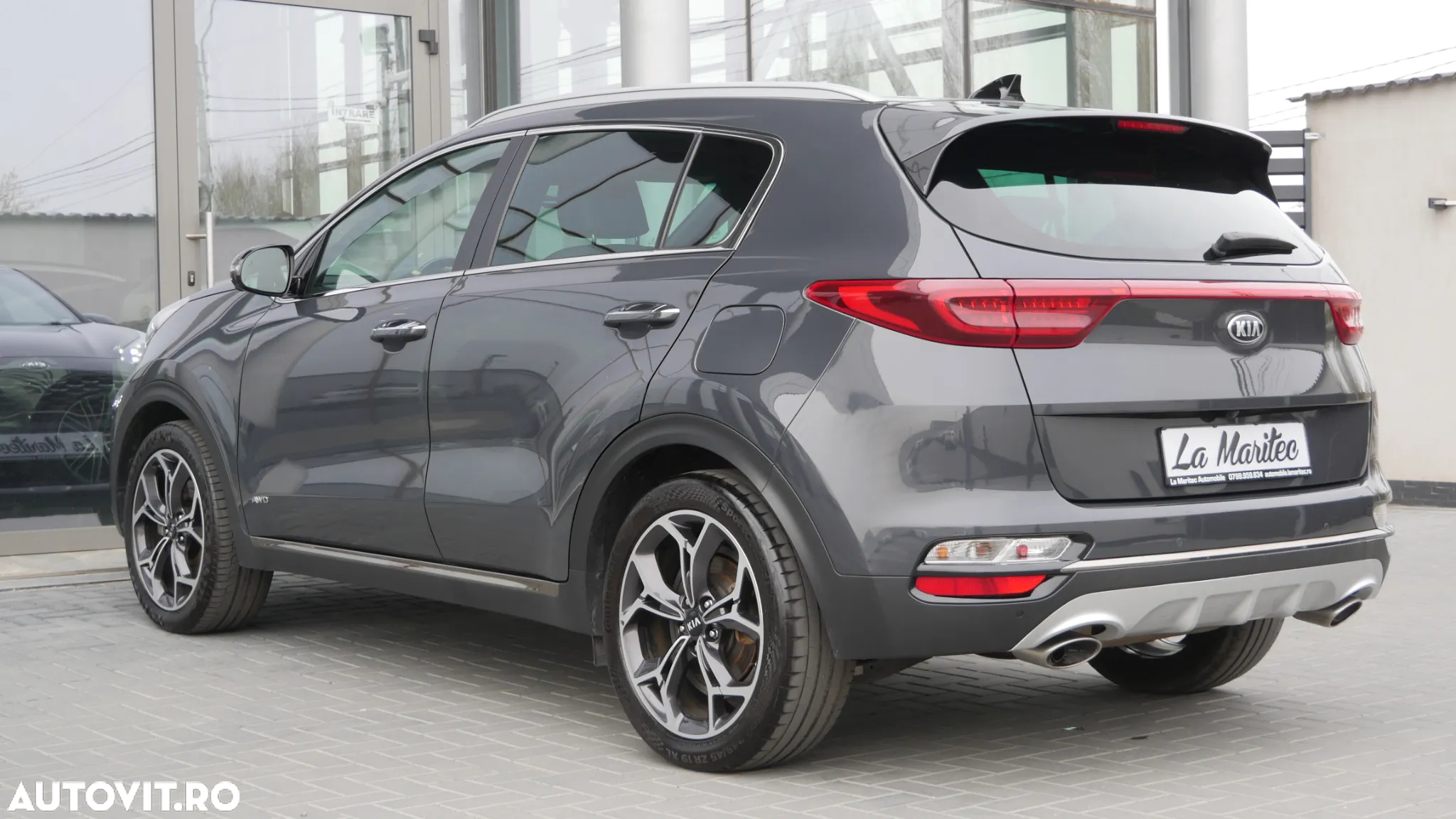 Kia Sportage 1.6 T-GDI AWD Aut. GT Line - 10