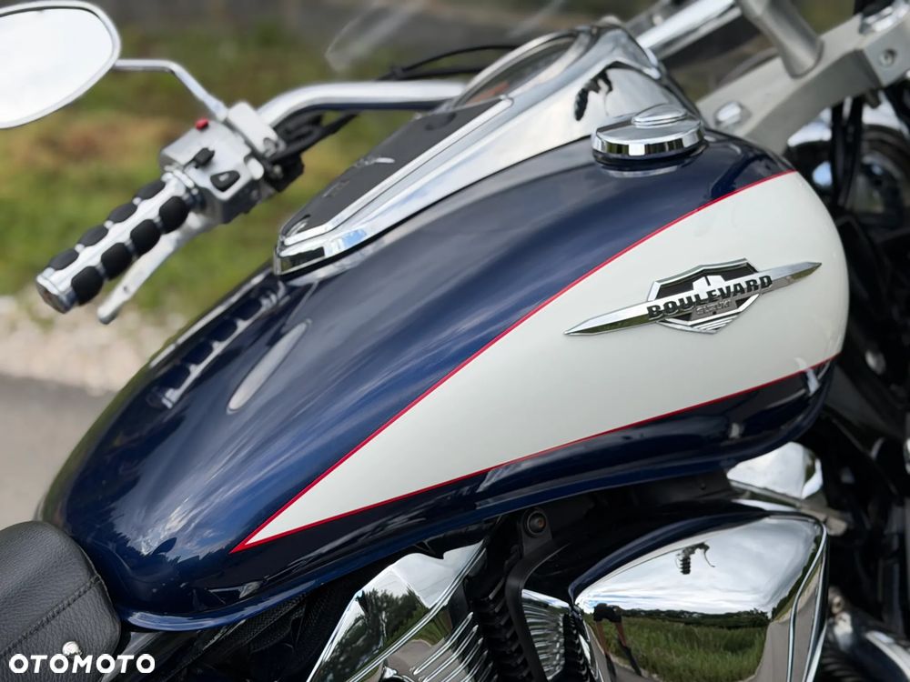 Suzuki Boulevard - 10