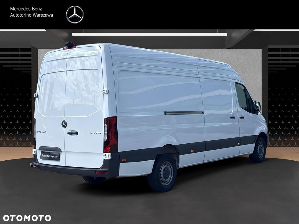 Mercedes-Benz Sprinter - 7