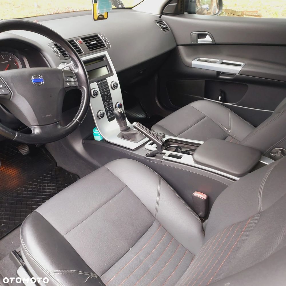 Volvo C30 1.6D DRIVe Momentum - 6