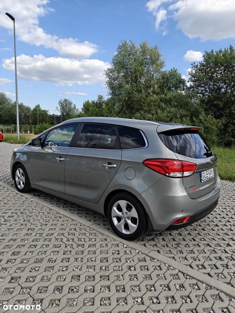 Kia Carens 1.7 CRDi L - 9