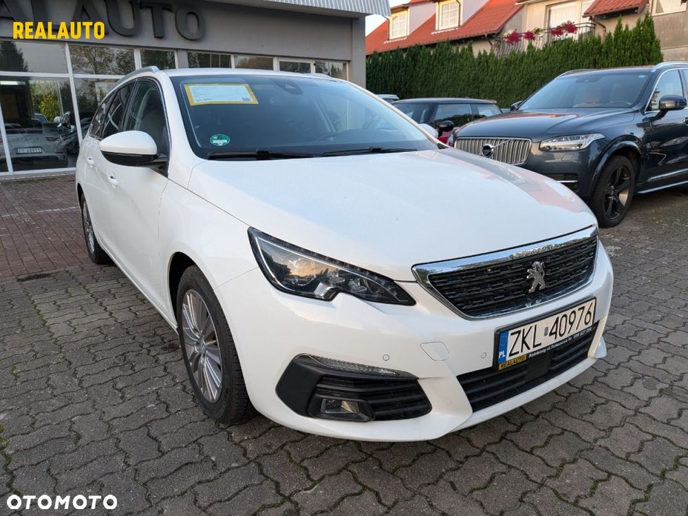 Peugeot 308 - 4