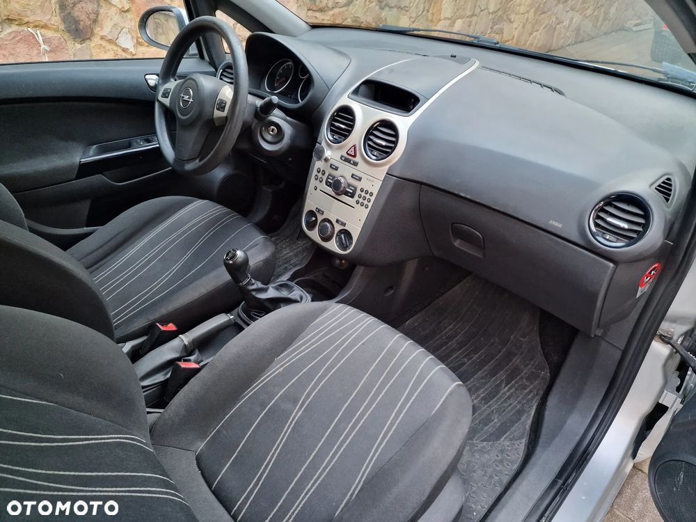 Opel Corsa 1.2 16V Sport - 6