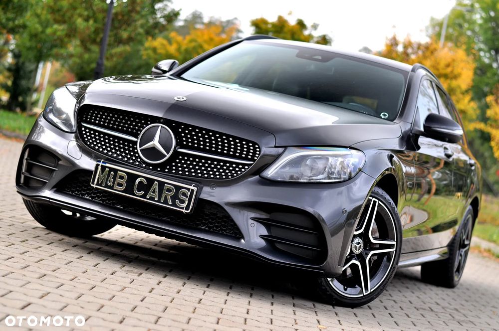 Mercedes-Benz Klasa C 300 9G-TRONIC AMG Line - 1