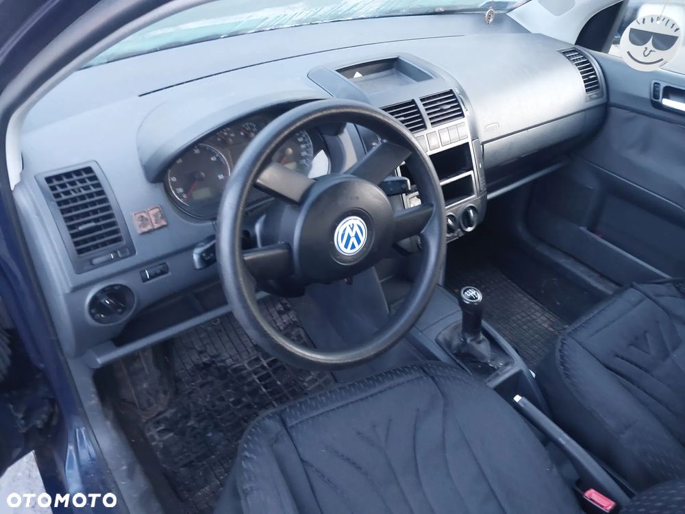 Volkswagen VW Polo 9N IV silnik 1.4 TDI AMF BNM Fabia Ibiza skrzynia biegów EWR 5 biegów maglownica boczek zamek podnośnik Cały na części wszystkie części maska zderzak lampy błotnik drzwi klapa kolor LD5Q maglownica czujnik belka mechanizm deska rozdzielcza poduszka pas szyba mechanizm sterownik moduł - 13