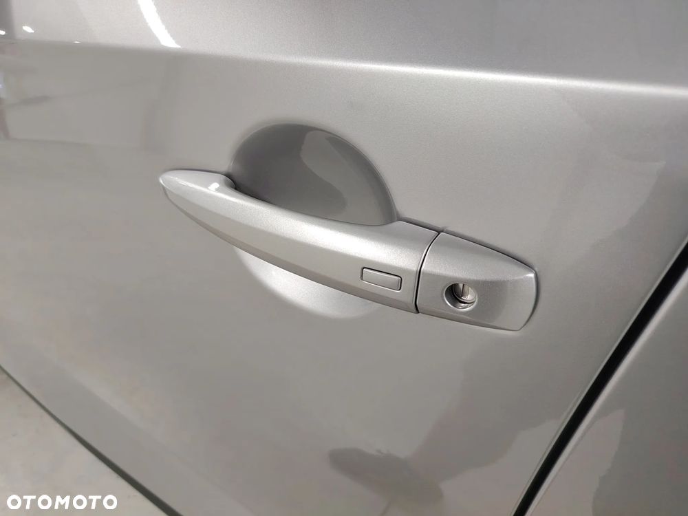 Nissan Qashqai 1.3 DIG-T MHEV Xtronic Tekna - 37