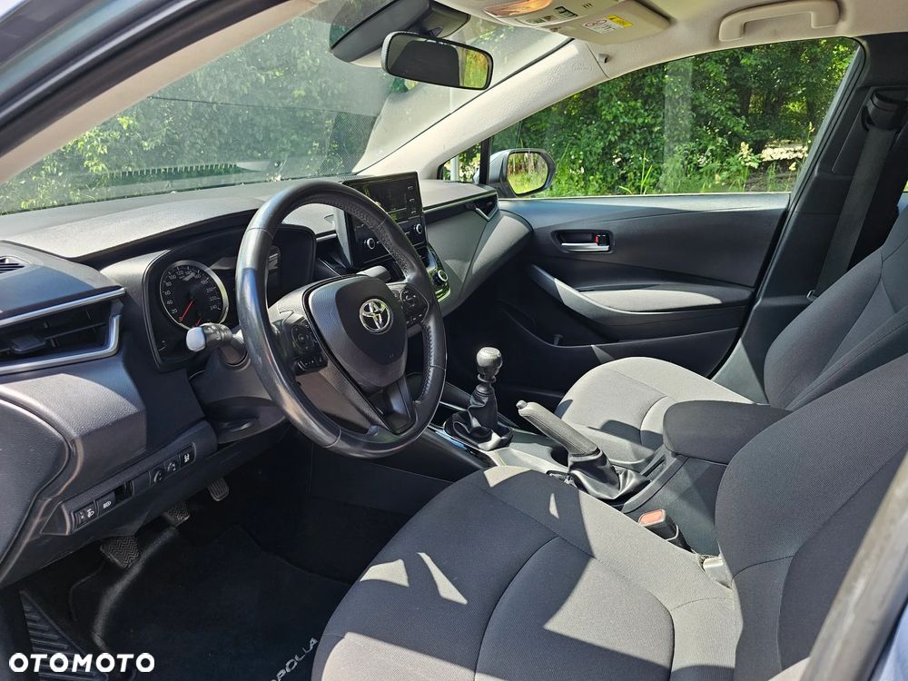 Toyota Corolla 1.6 Active - 16