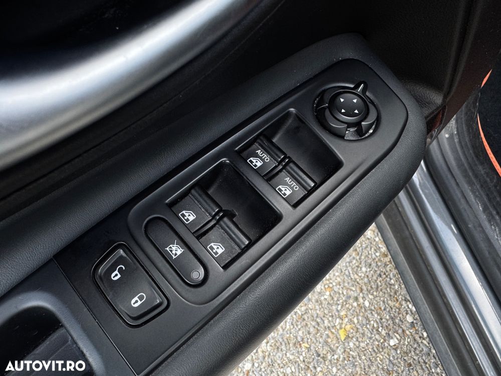 Jeep Renegade 1.3T 4xe AT6 PHEV Limited - 22