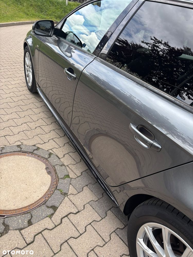Audi A4 Avant 2.0 TDI DPF clean diesel multitronic S line Sportpaket - 13