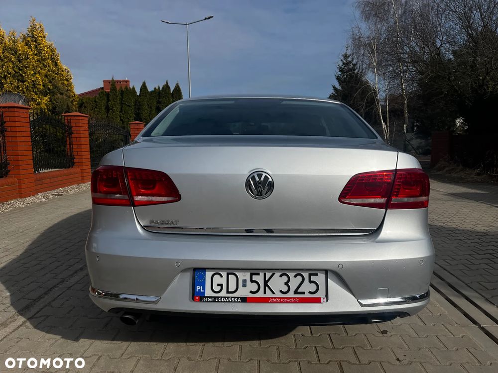 Volkswagen Passat 1.4 TSI BMT Comfortline - 20
