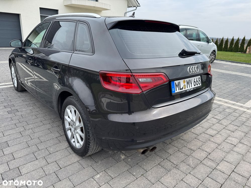 Audi A3 Sportback - 6