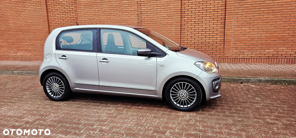 Volkswagen up! club - 28