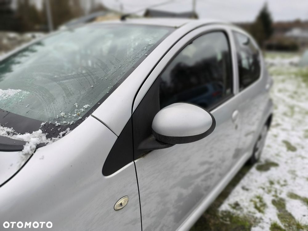 Toyota Aygo City - 13