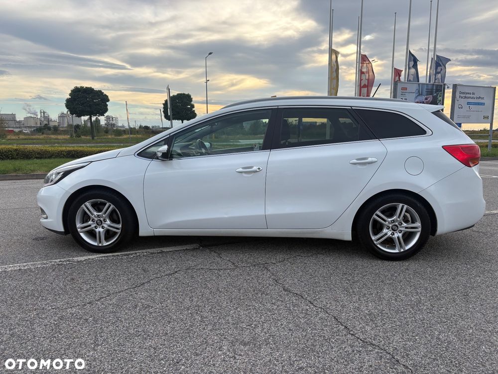 Kia Ceed 1.6 GDI Vision - 15