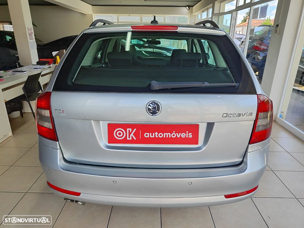Skoda Octavia Break 2.0 TDI Elegance - 10