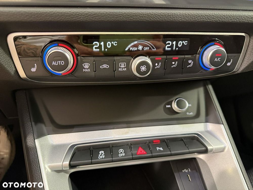 Audi Q3 - 22