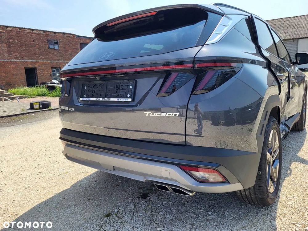 Hyundai Tucson - 11