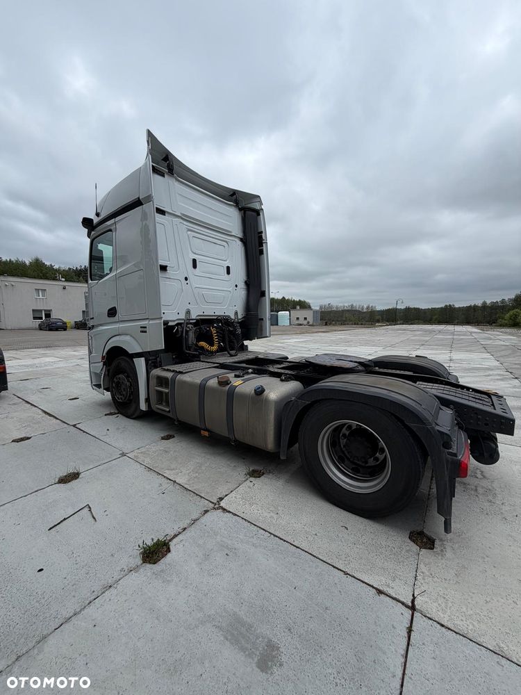 Mercedes-Benz ACTROS L 18 - 7