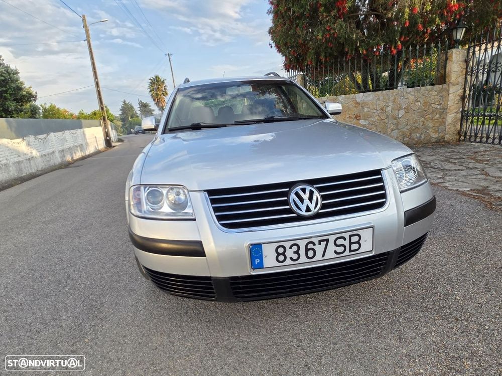 VW Passat Variant 1.9 TDi Confortline - 2