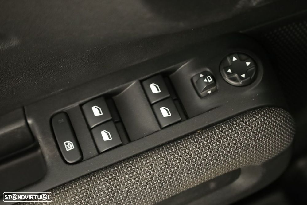 Citroën C3 Aircross 1.2 PureTech Shine - 19