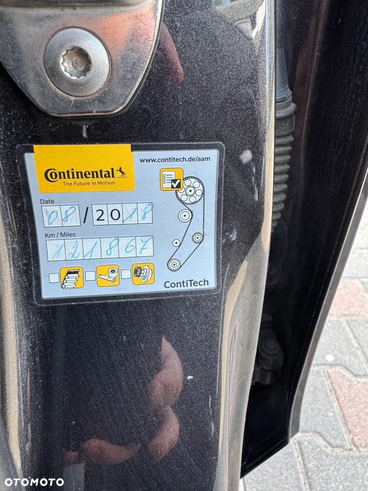 Audi A4 Limousine - 14