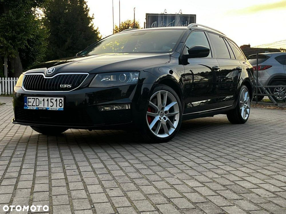 Skoda Octavia Combi 2.0 TDI RS - 1