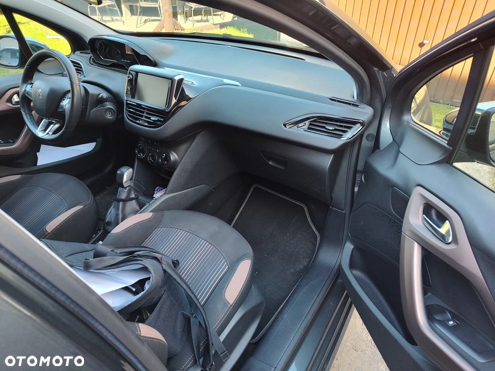 Peugeot 208 82 VTI Active - 6