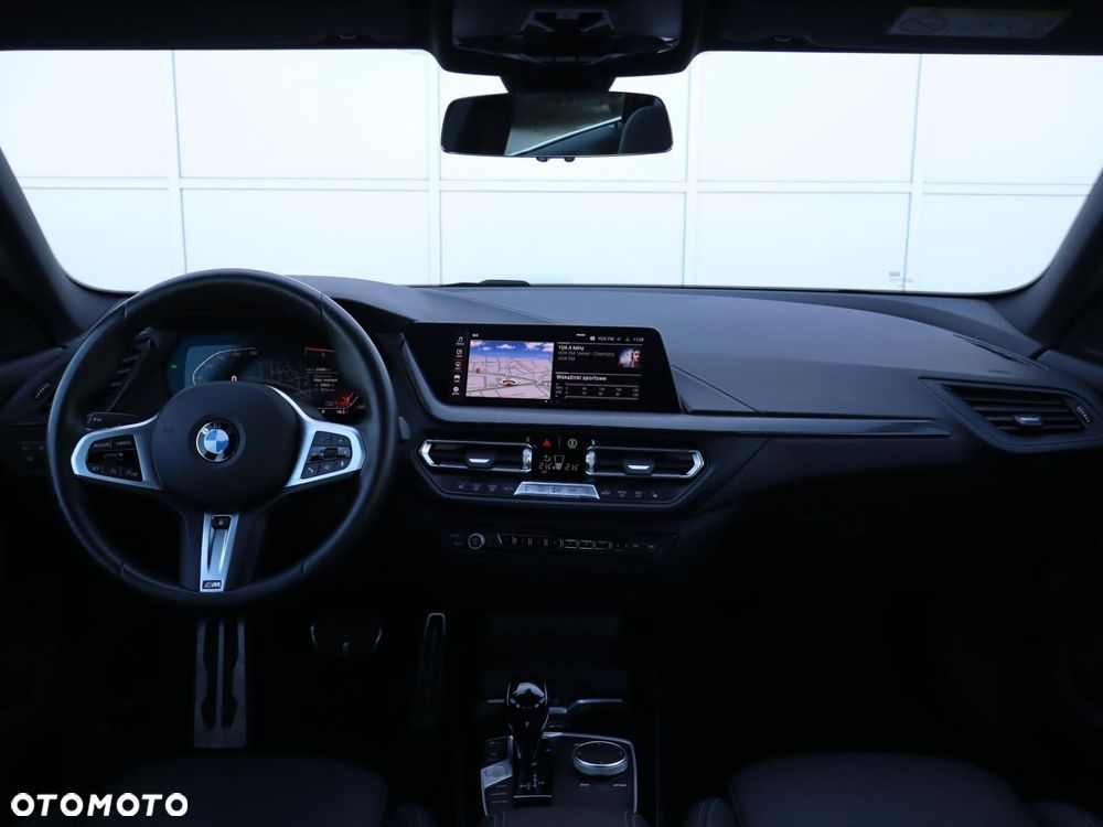 BMW Seria 2 218i M Sport - 6