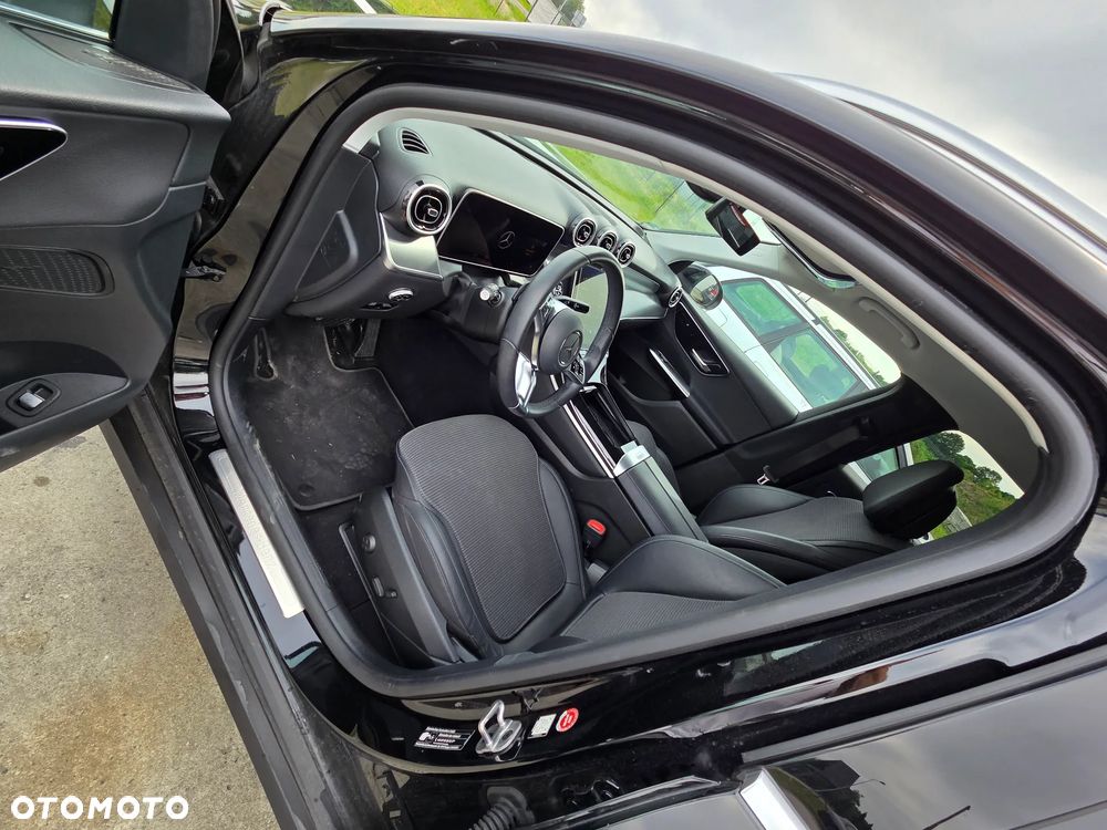 Mercedes-Benz GLC 220 d 4Matic 9G-TRONIC Edition Avantgarde - 23