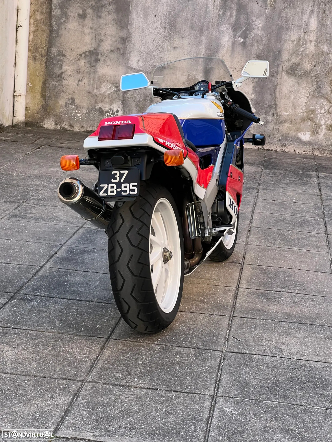 Honda VFR VFR750 RC30 - 6