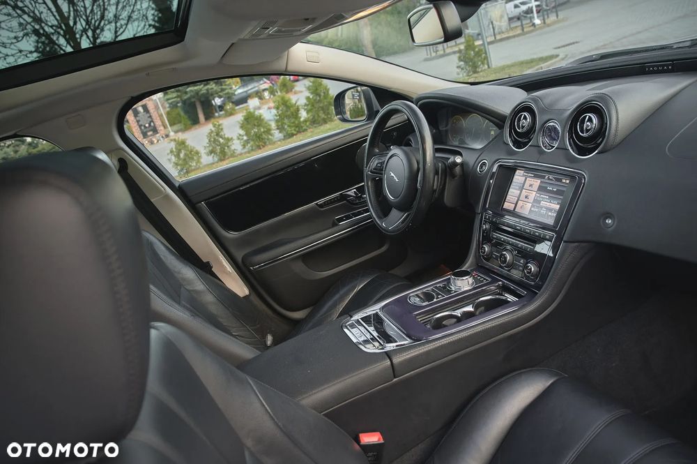 Jaguar XJ 3.0 V6 S Premium Luxury - 2