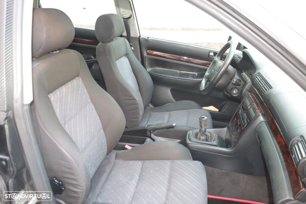 Audi A4 Avant - 11