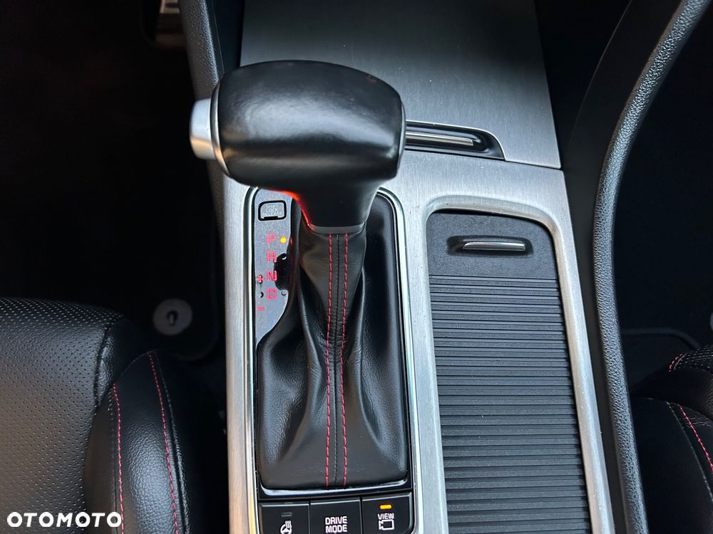 Kia Optima 2.0 T-GDI GT - 13
