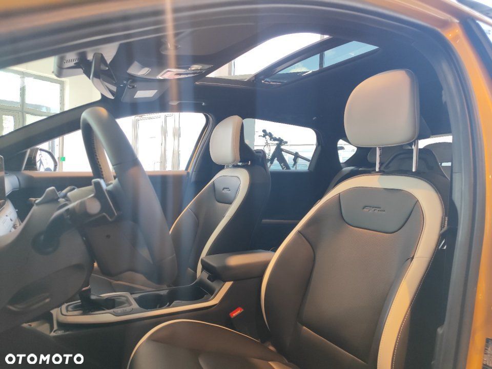Kia K4 - 14
