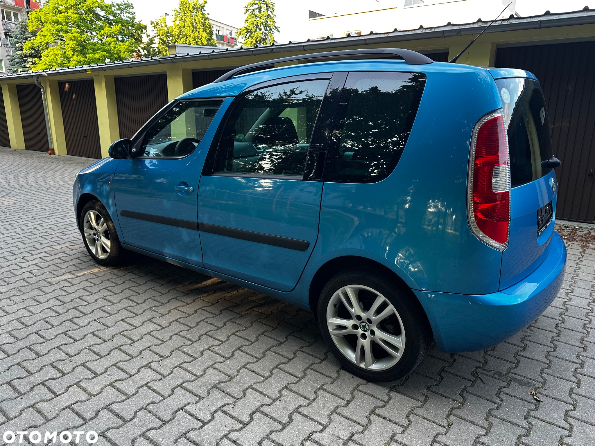 Skoda Roomster 1.4 MPI Comfort PLUS EDITION - 8