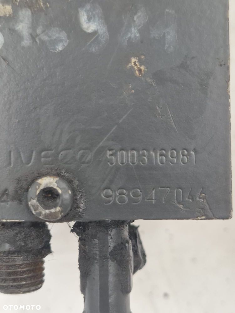 POMPKA PODNOSZENIA KABINY IVECO EUROCARGO - 3