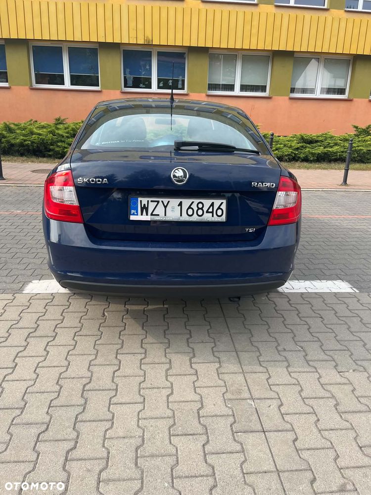 Skoda RAPID 1.2 TSI Ambition - 15