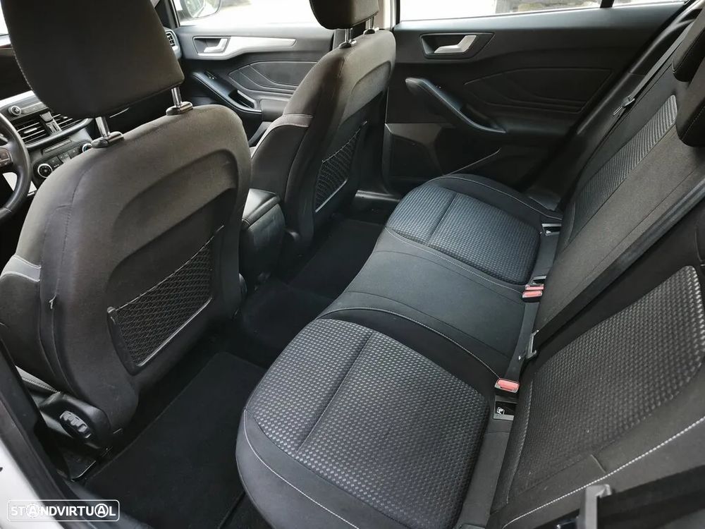 Ford Focus SW 1.5 EcoBlue S&S TITANIUM DESIGN - 13