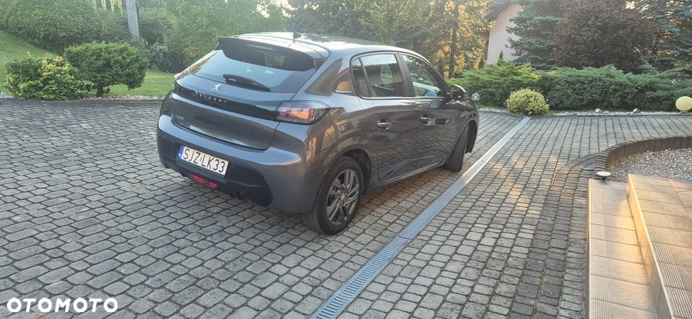 Peugeot 208 - 6