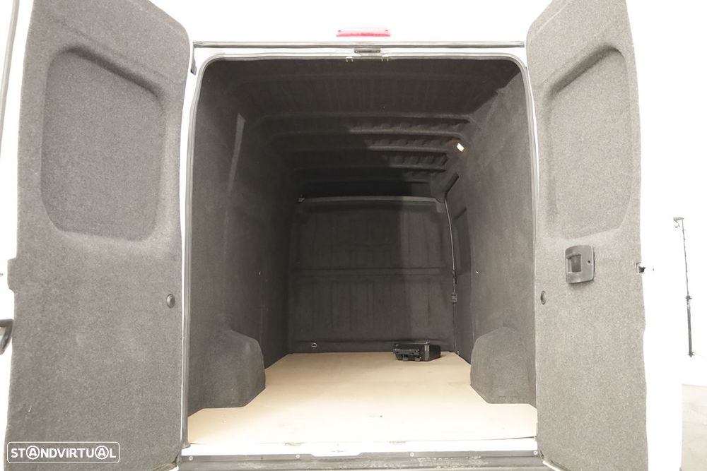 Opel 3.5t heavy 2.2 d l4h2 - 18