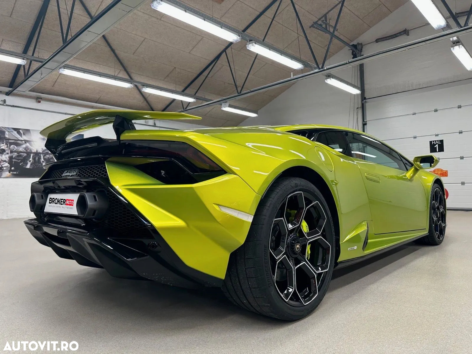 Lamborghini Huracan - 7