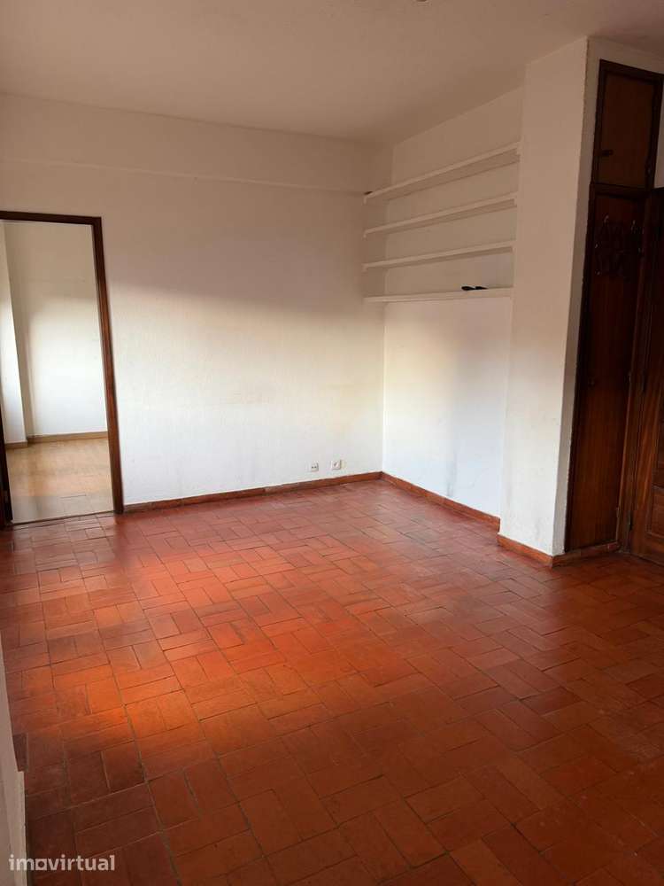 T1 em Paço de Arcos - Grande imagem: 4/5