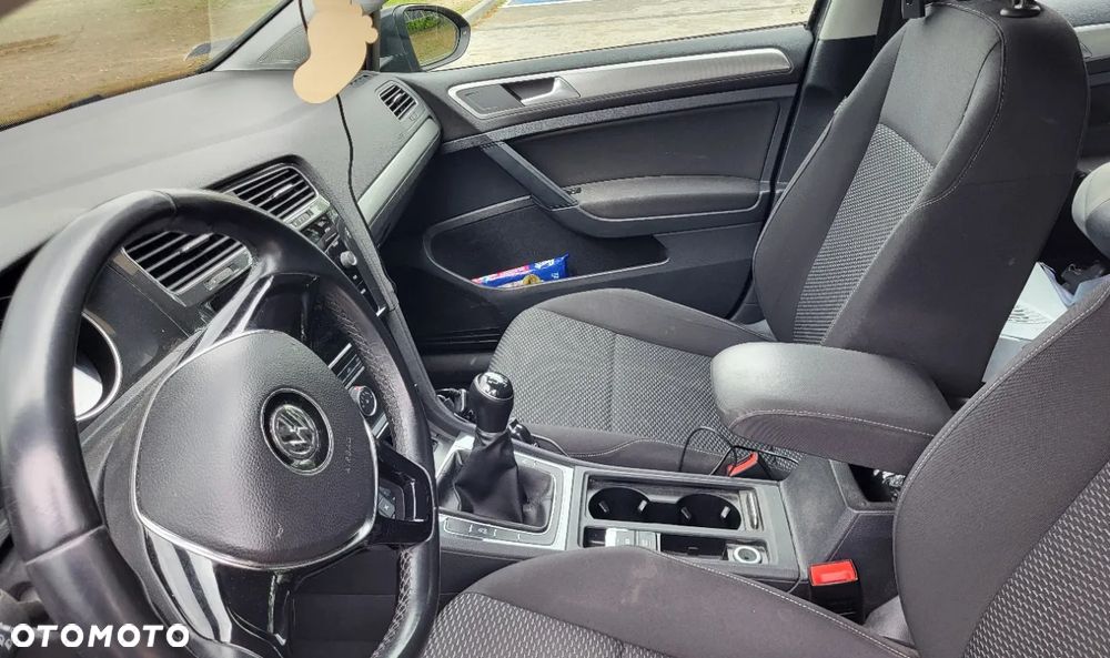 Volkswagen Golf 1.0 TSI BMT City - 10