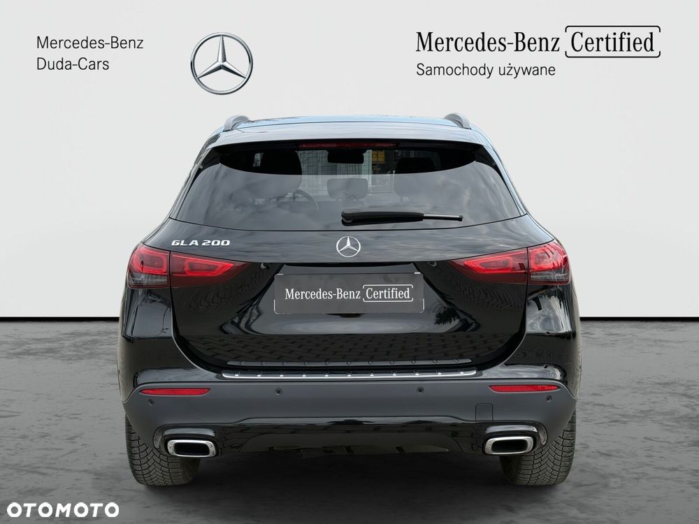 Mercedes-Benz GLA 200 Progressive - 5