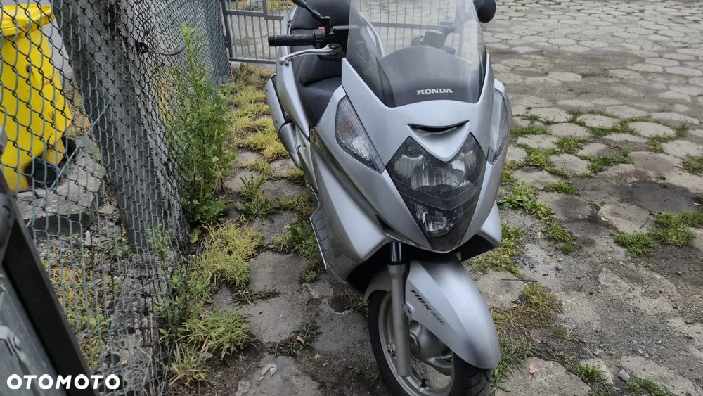 Honda Silver Wing - 2