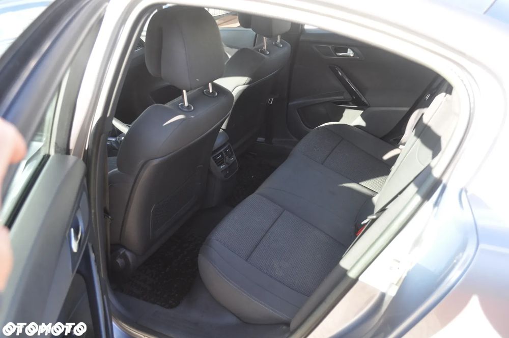 Peugeot 508 1.6 T Active - 11