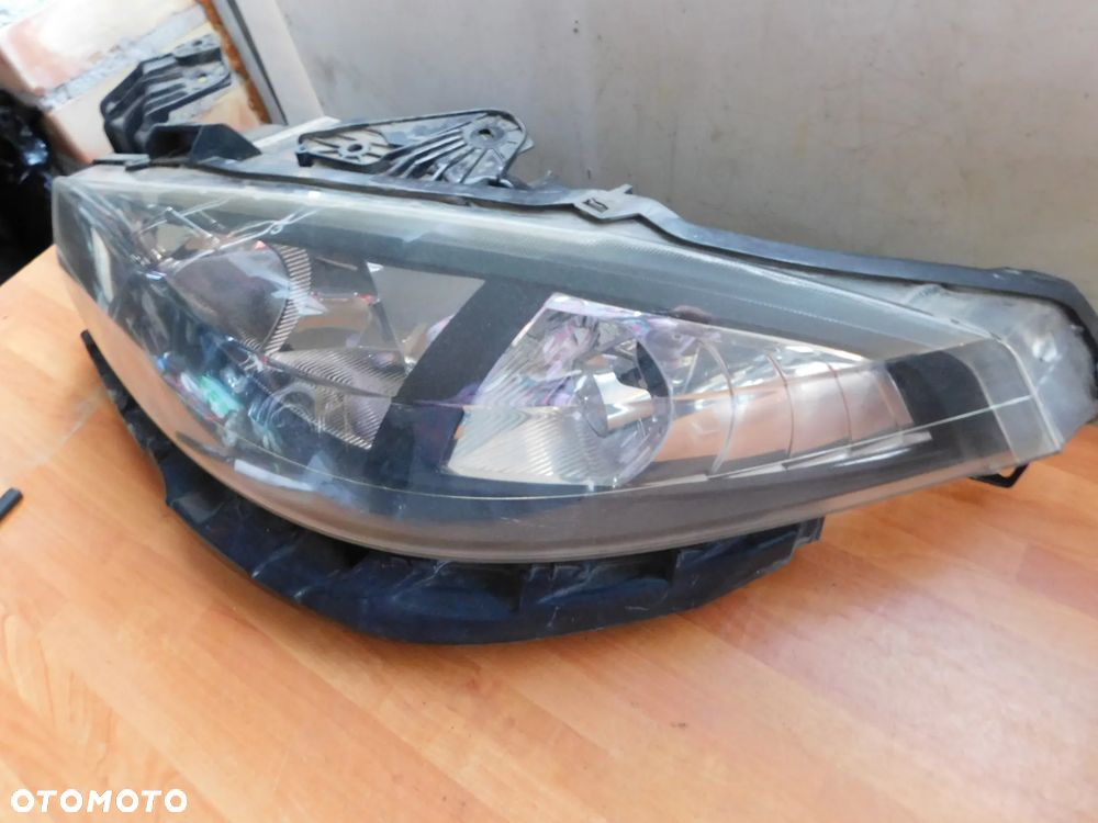 lampa lewa przód RENAULT LAGUNA II LIFT FL EUROPA - 4